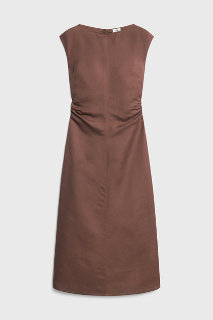DARK BROWN