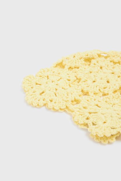 LIGHT YELLOW