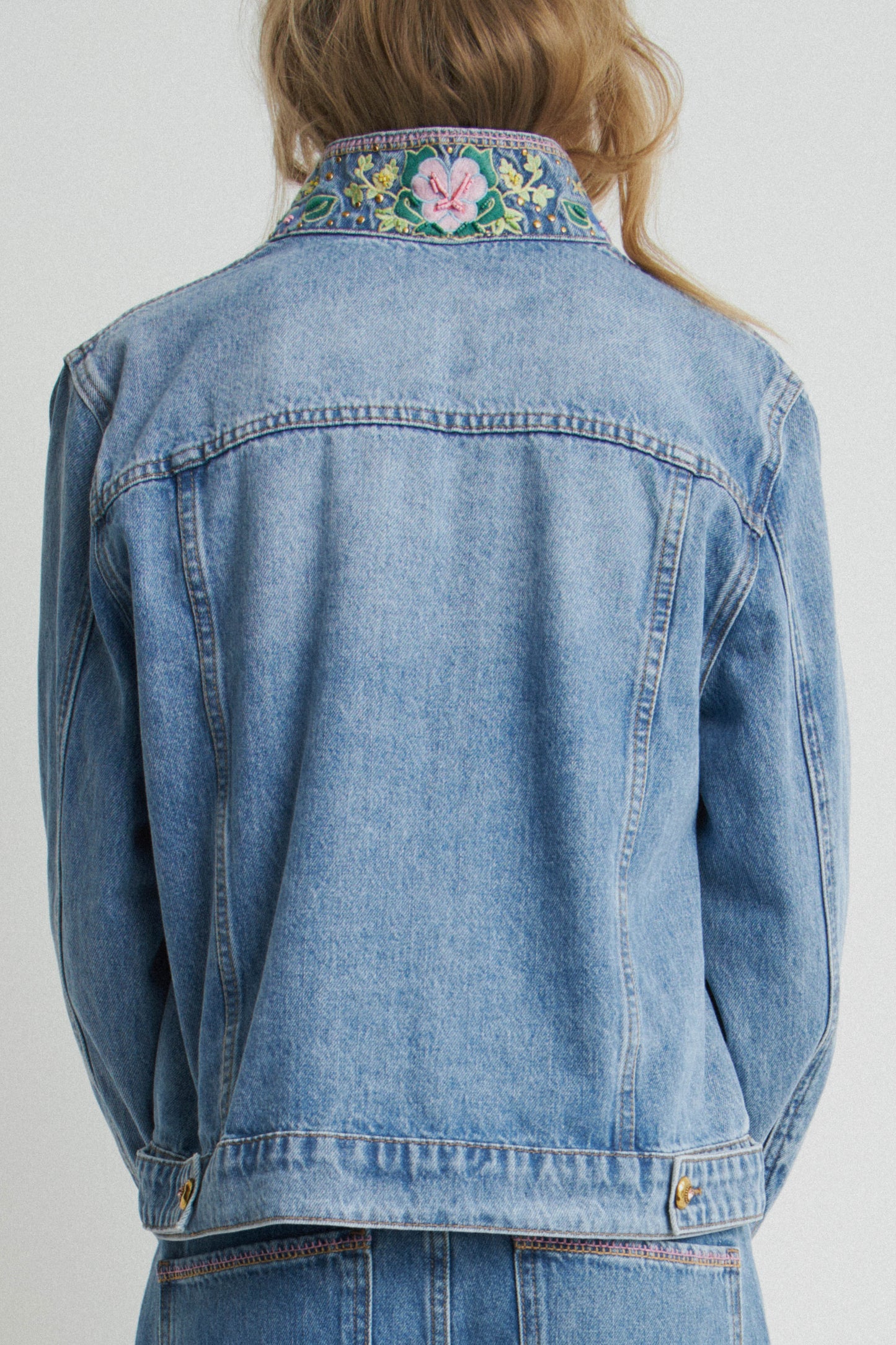 TRUE BLUE