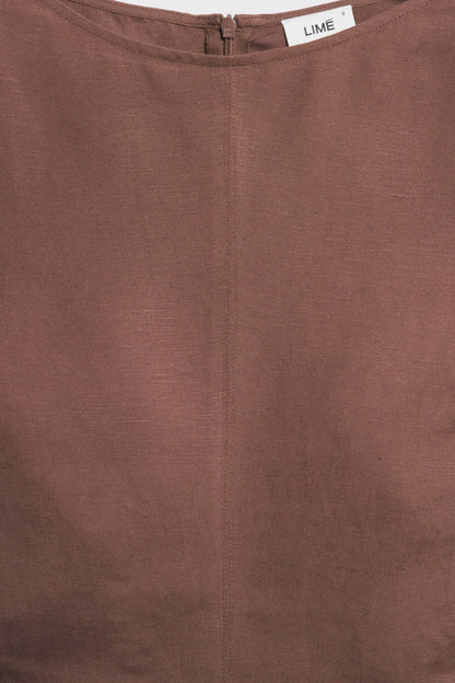 DARK BROWN