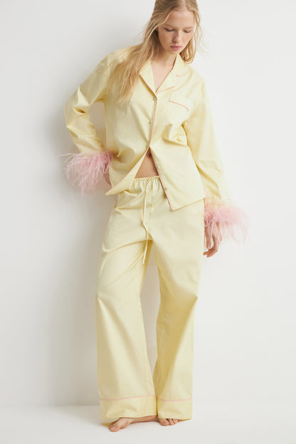 LIGHT YELLOW
