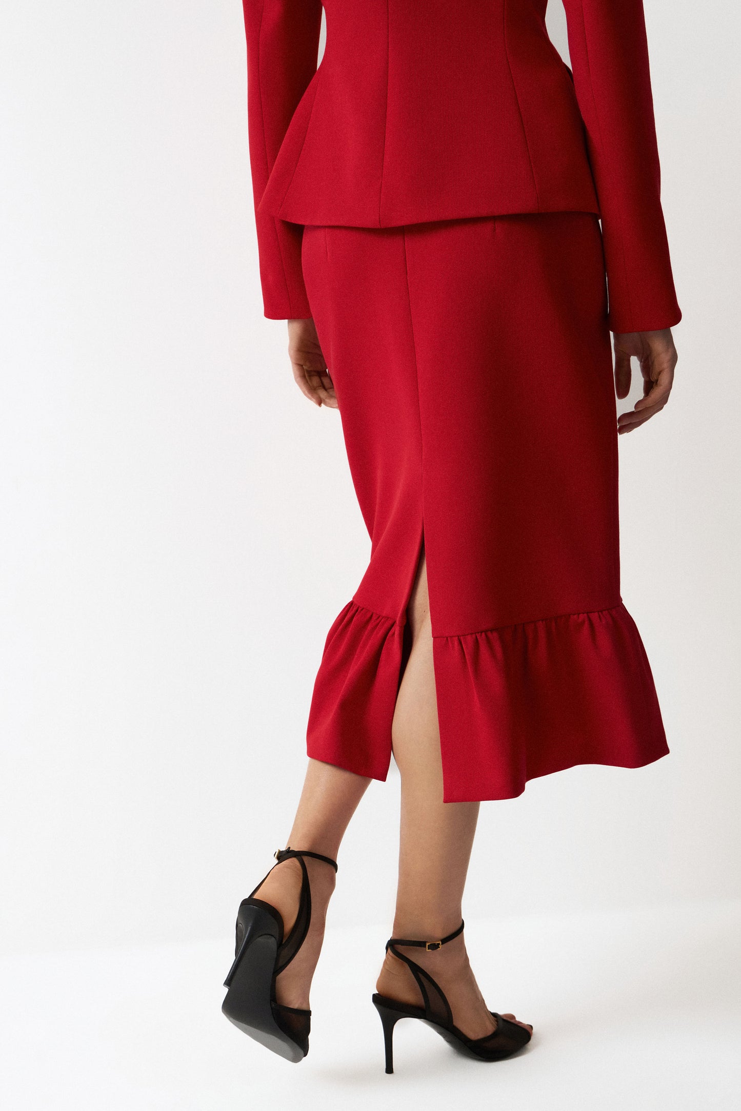 DARK RED