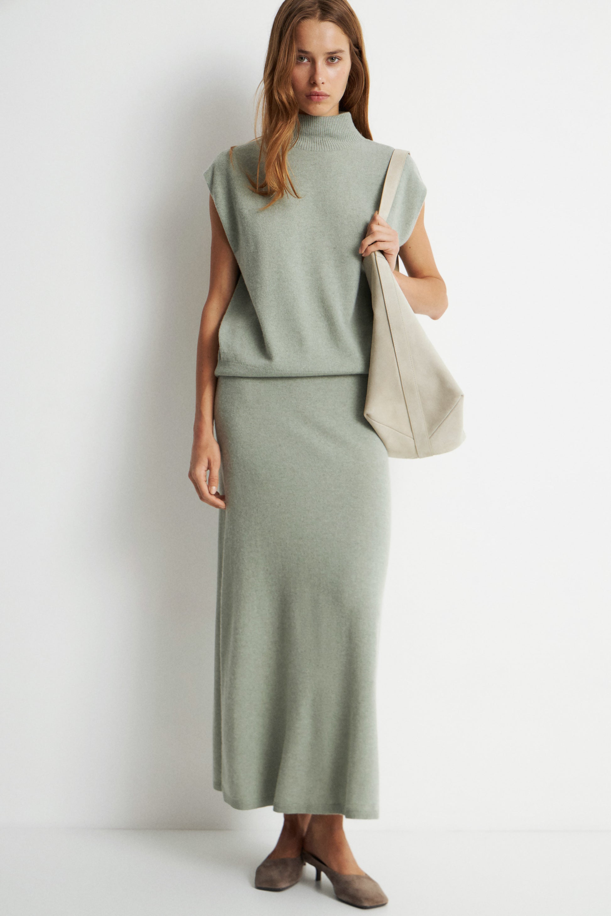 GRAY-GREEN