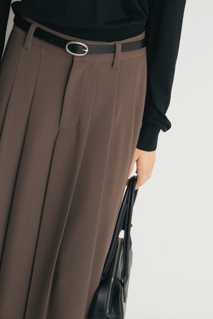 DARK BROWN