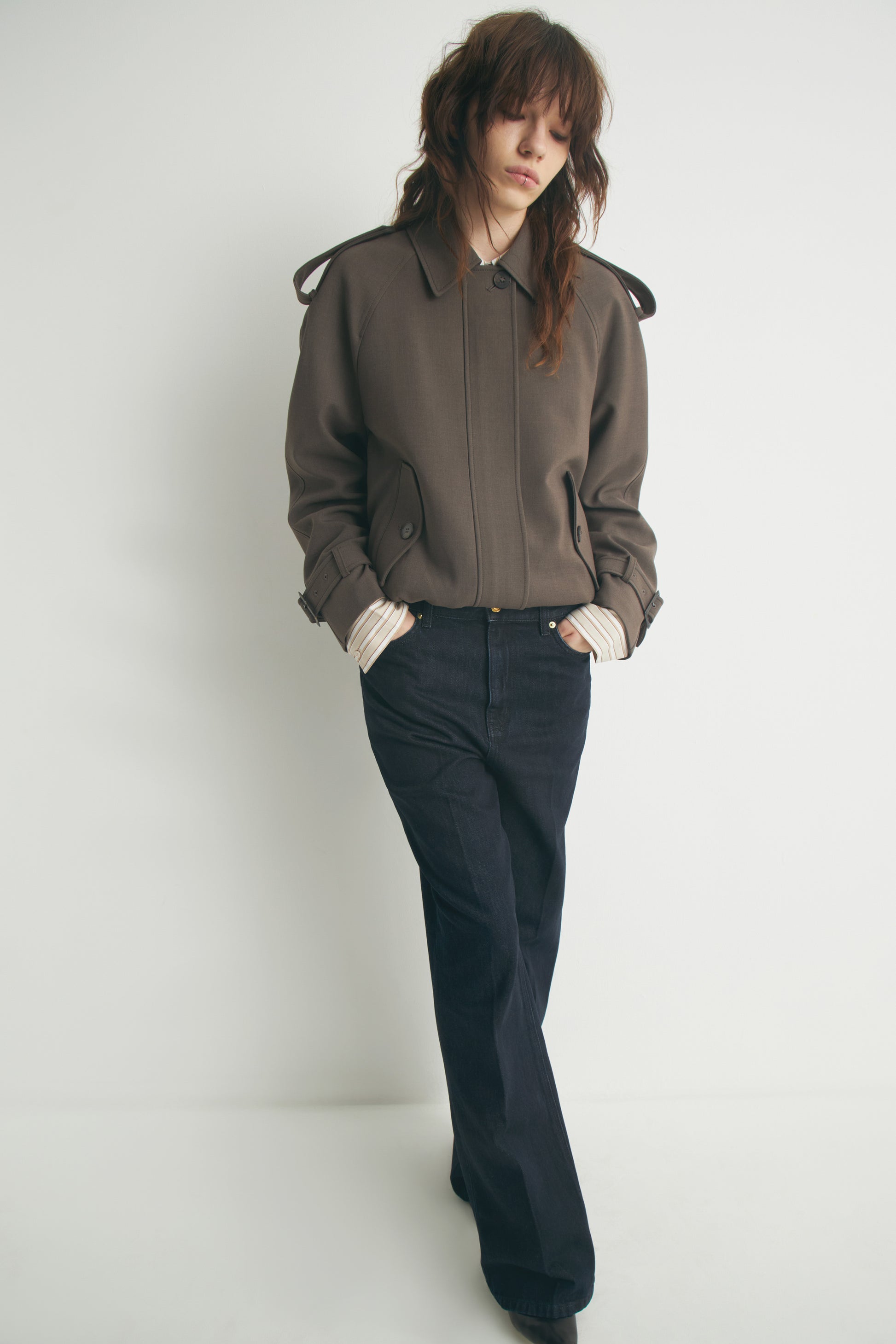 DARK BROWN