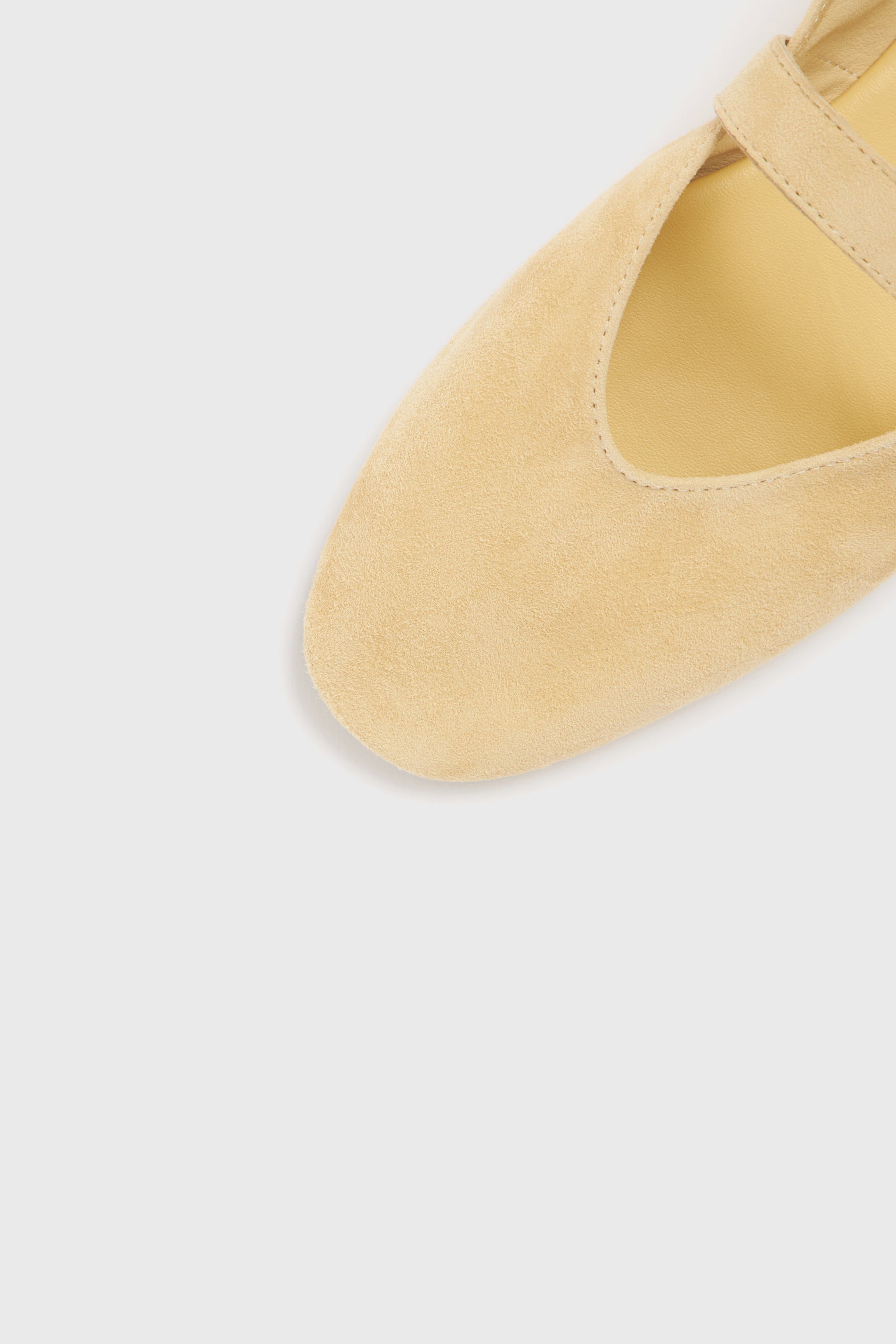 LIGHT YELLOW
