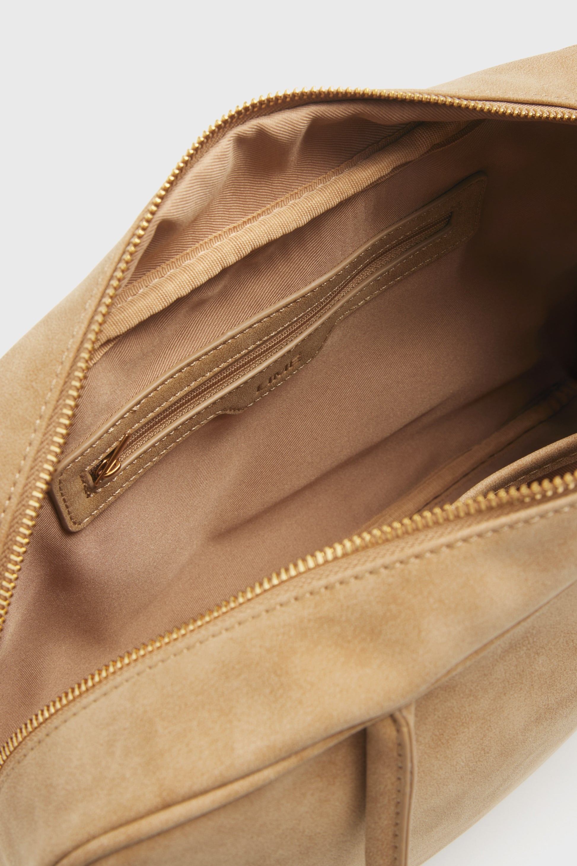 DARK BEIGE