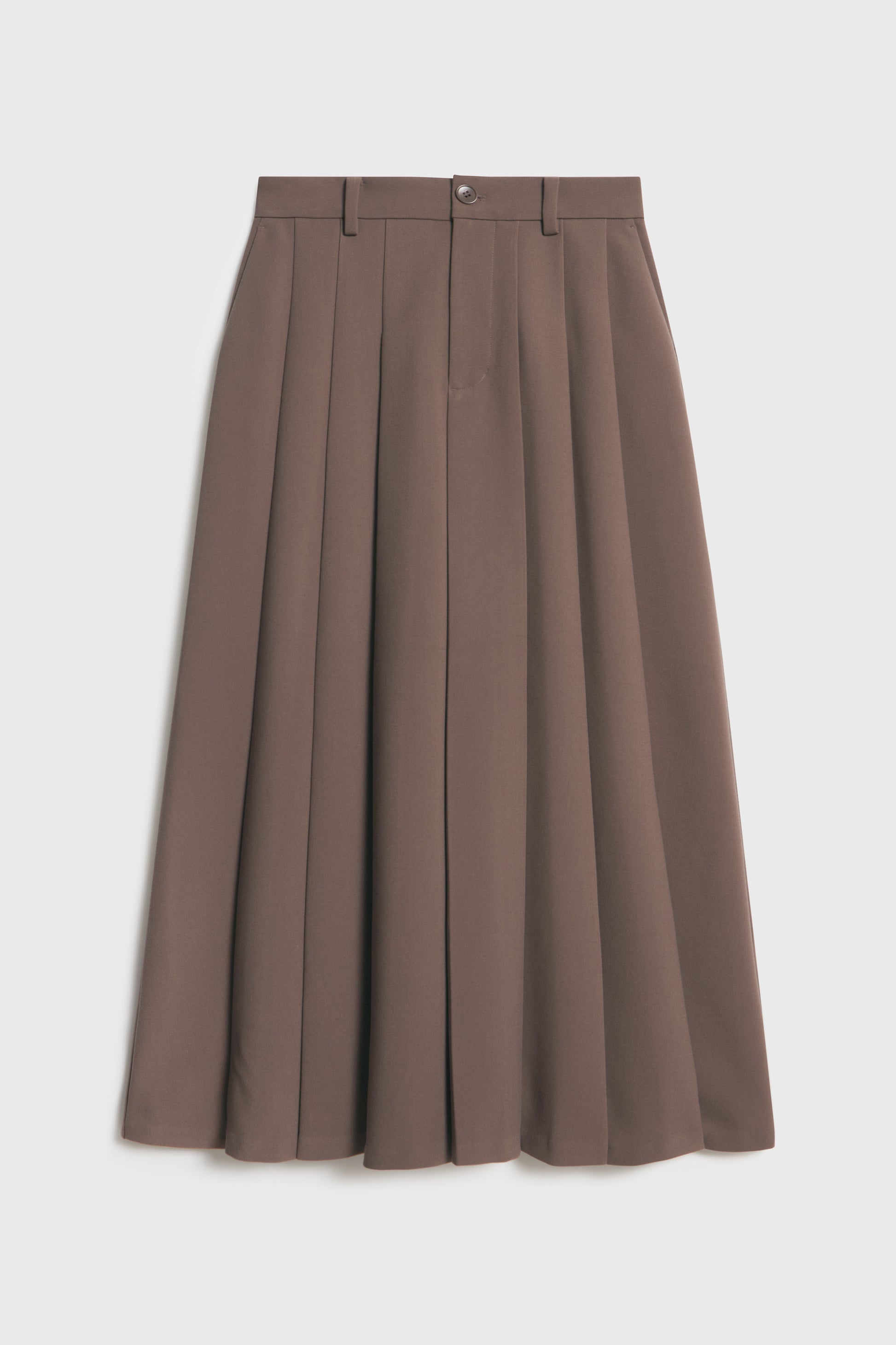 DARK BROWN