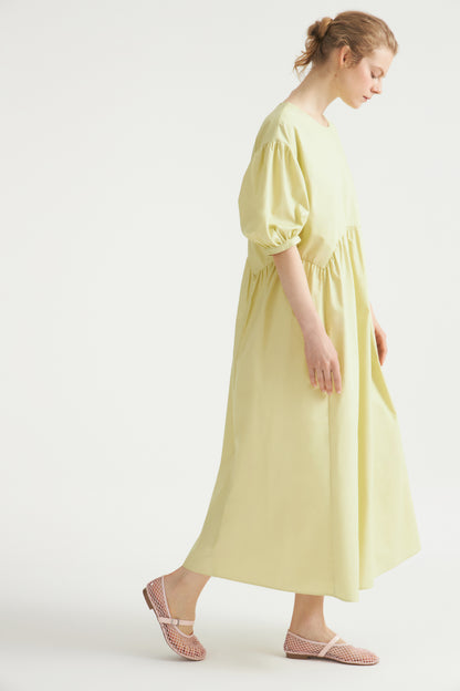 LIGHT GREEN