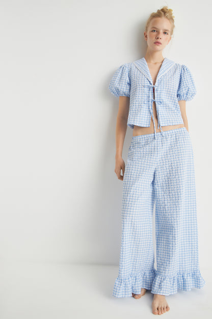 LIGHT BLUE